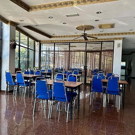Langkawi Baron Hotel Kuah Zewnętrze zdjęcie