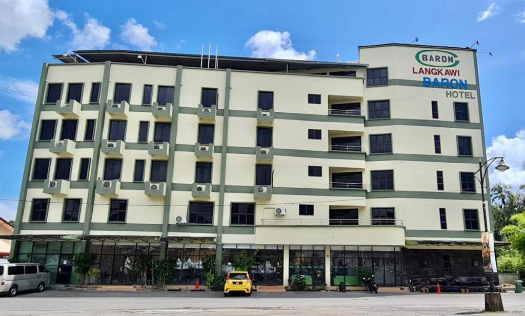 Langkawi Baron Hotel Kuah Zewnętrze zdjęcie