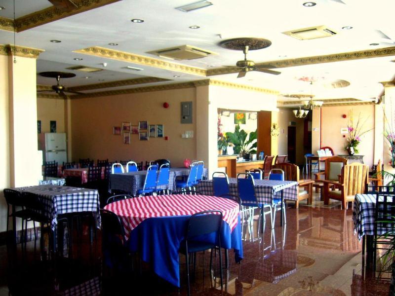 Langkawi Baron Hotel Kuah Zewnętrze zdjęcie