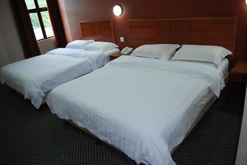 Langkawi Baron Hotel Kuah Zewnętrze zdjęcie