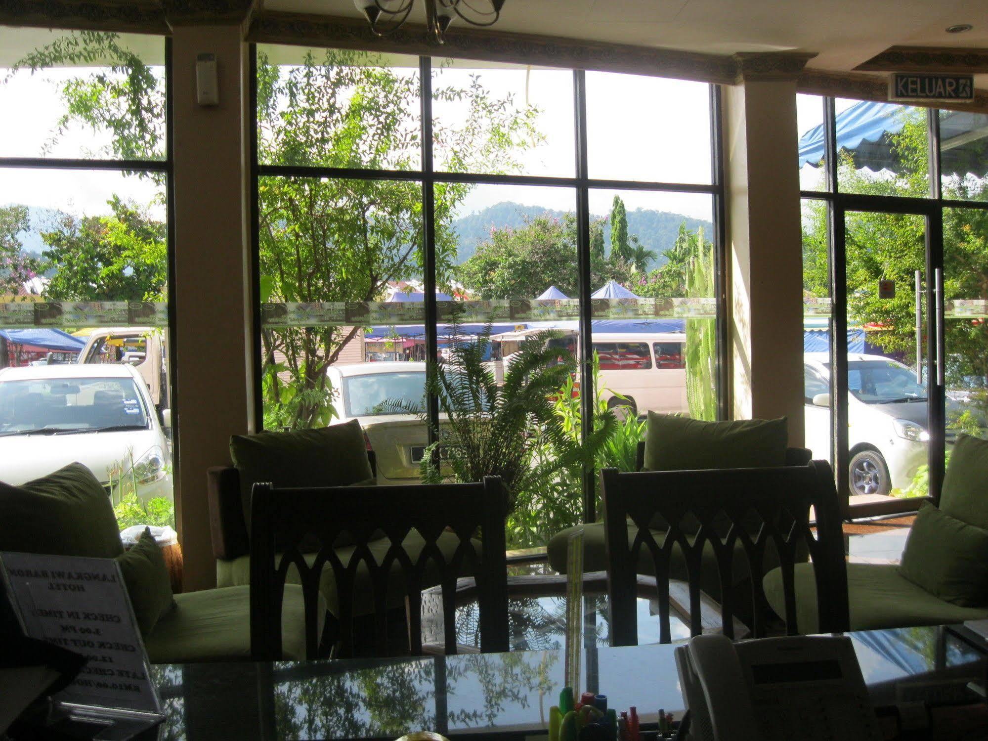 Langkawi Baron Hotel Kuah Zewnętrze zdjęcie